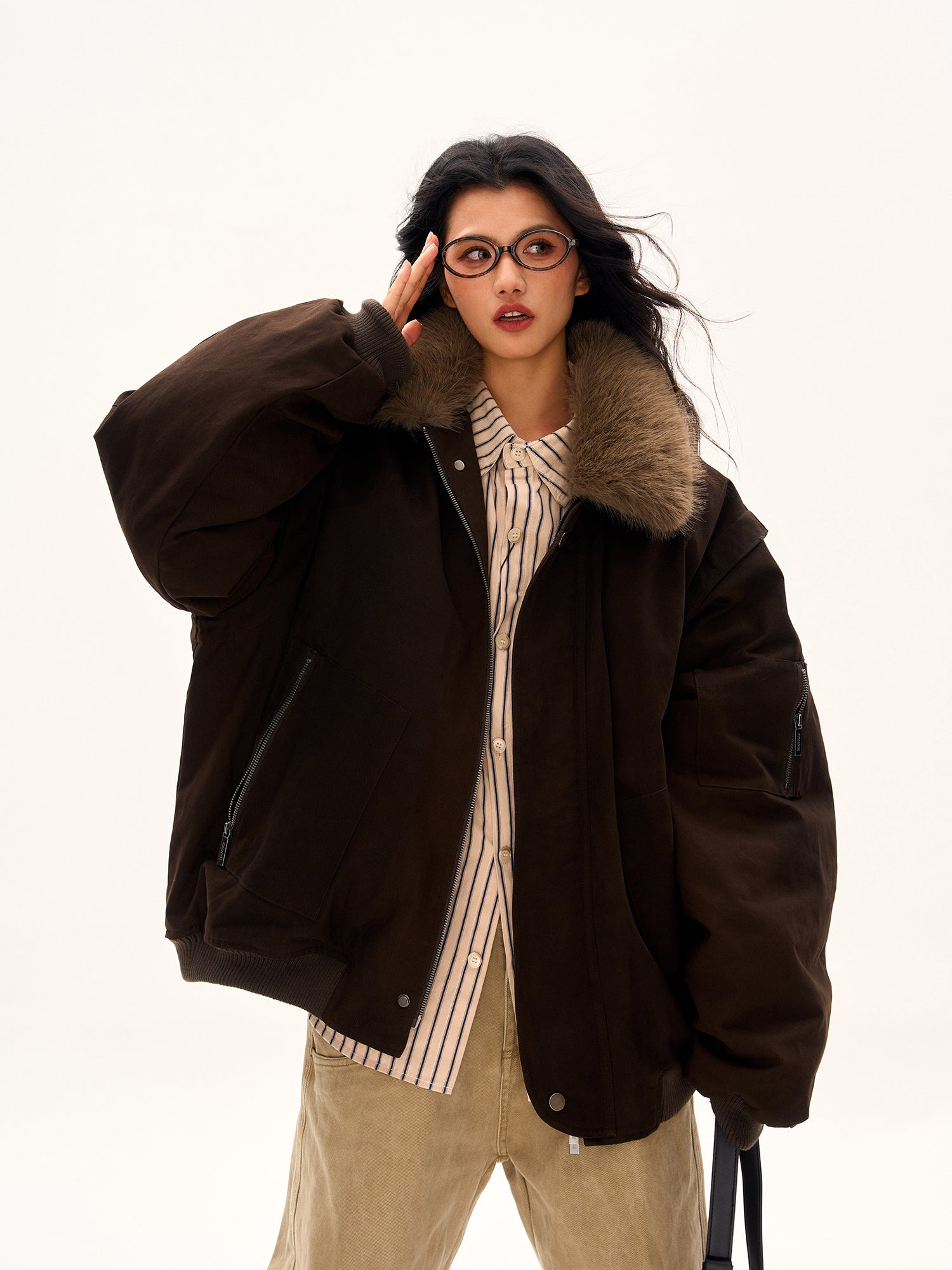 The Power of Simplicity – Building a Timeless Wardrobe