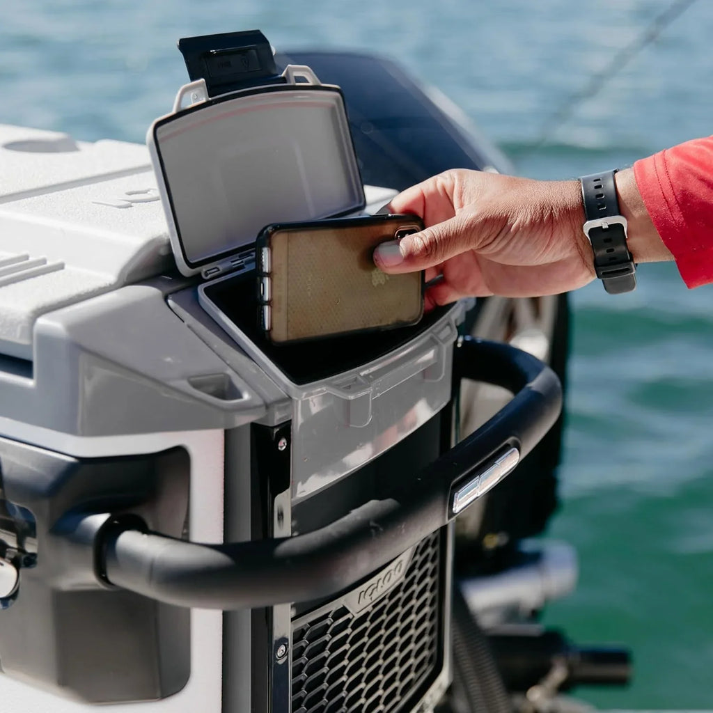 Glacière à roulettes de 70 pintes, glacière isotherme à coque rigide