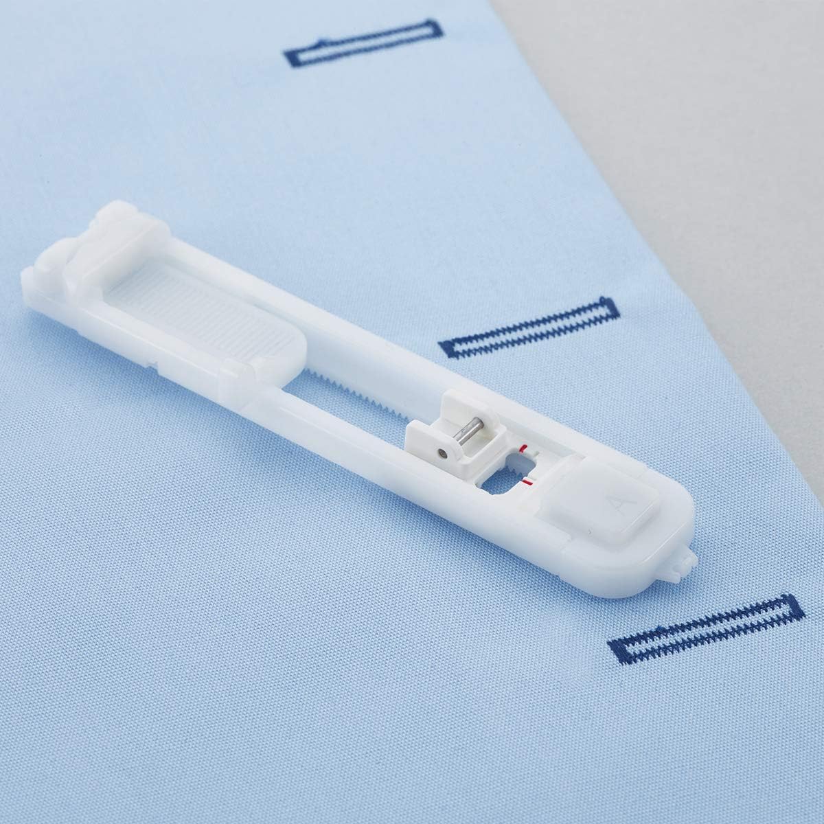 Machine à coudre GX37, 37 points intégrés, 6 pieds de couture inclus