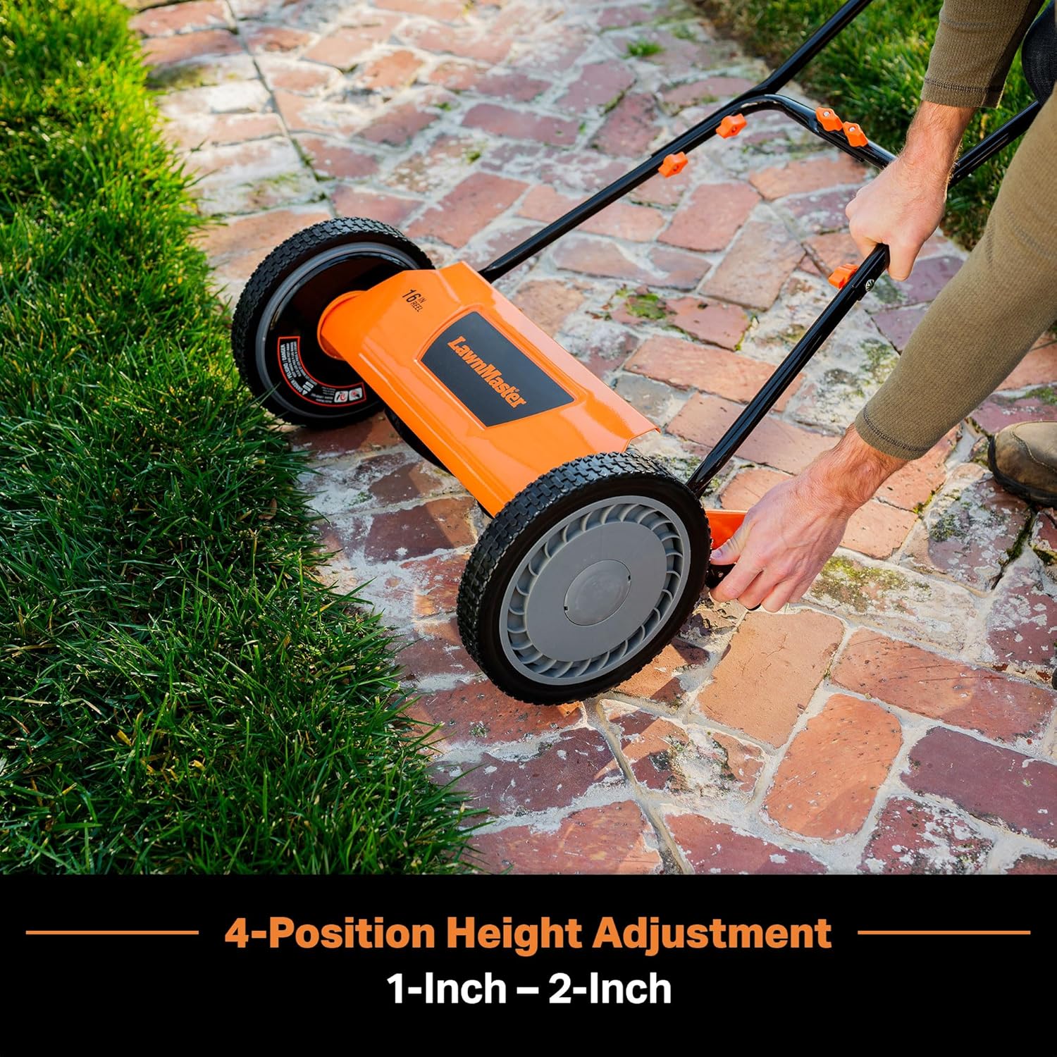 Tondeuse à gazon à poussée LawnMaster LMRM1801 18 pouces 5 lames