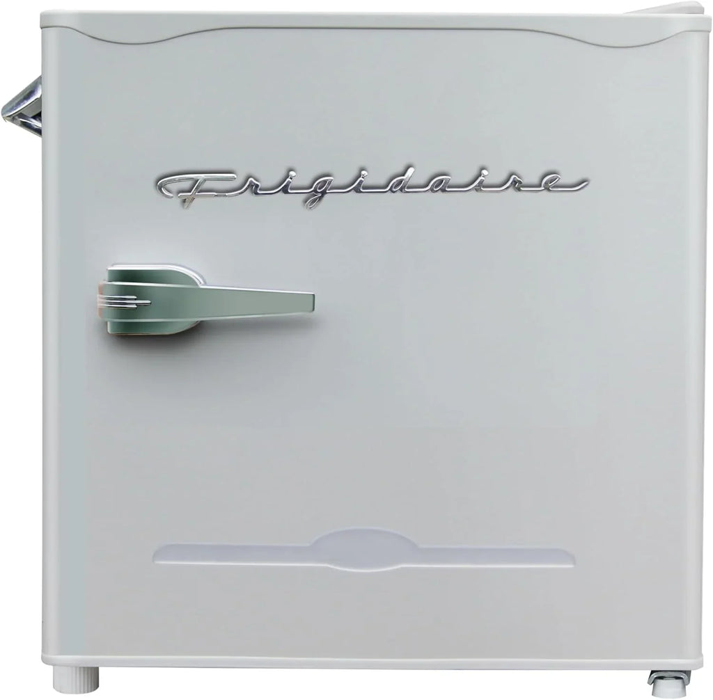 Réfrigérateur compact rétro Frigidaire EFR176 avec congélateur