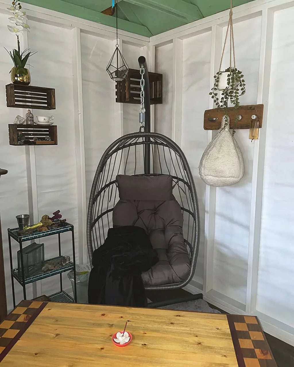 Chaise suspendue en forme d'œuf Yechen pour intérieur et extérieur avec support