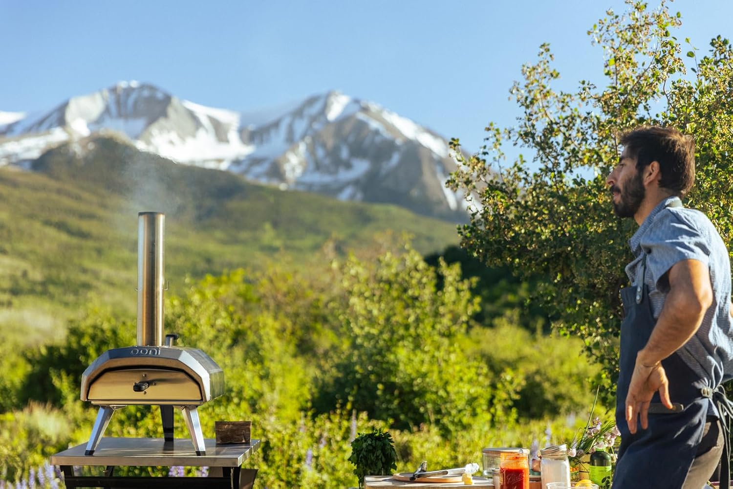 Four à pizza multi-combustibles Ooni Karu 12 pour bois/gaz/charbon de bois/pizzas cuites en 60 secondes Chrono Pizza Gas pour une pizza authentique cuite sur pierre Four à pizza Ooni à gaz