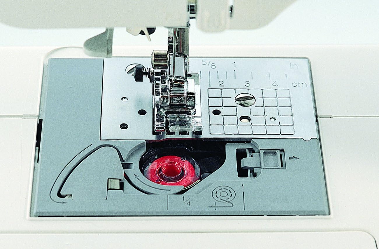 Machine à coudre électronique CS10S, blanc/rouge