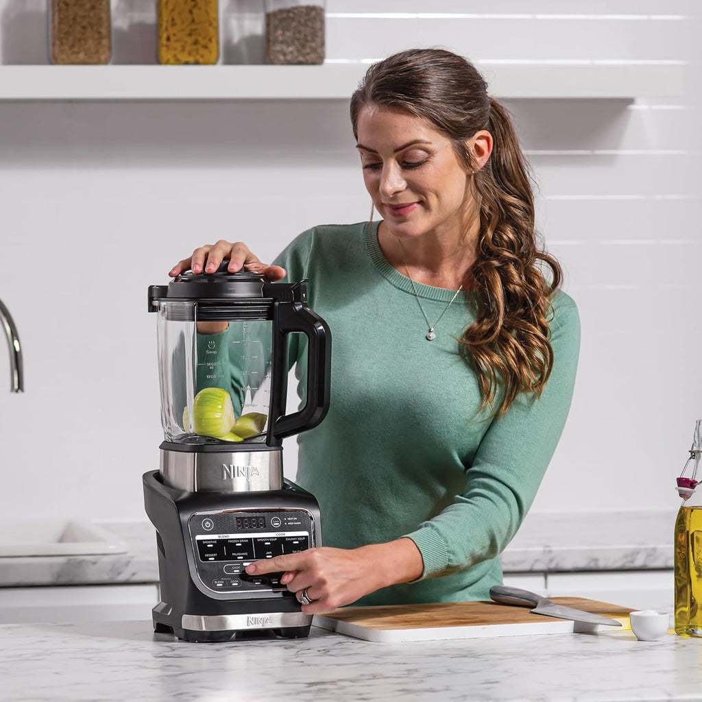 Ninja Foodi blender en soepmixer, 10 Auto-iQ programma's, 1,7 liter glazen kan, warm- en koudmixer, ingebouwd verwarmingselement, reinigingsprogramma en borstel, 1000 W, zwart HB150EU 