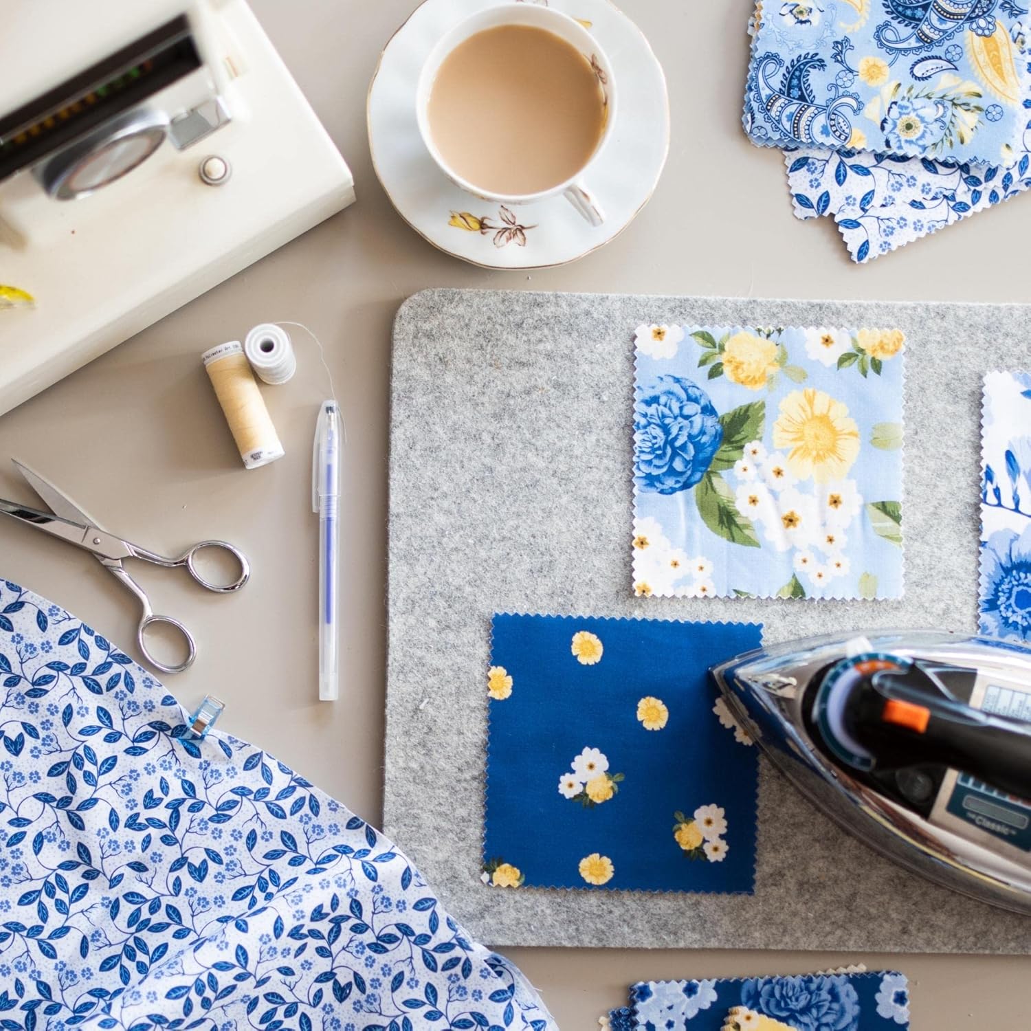 True Fabrics Tissu prédécoupé pour gâteau en couches carrés de 25,4 cm