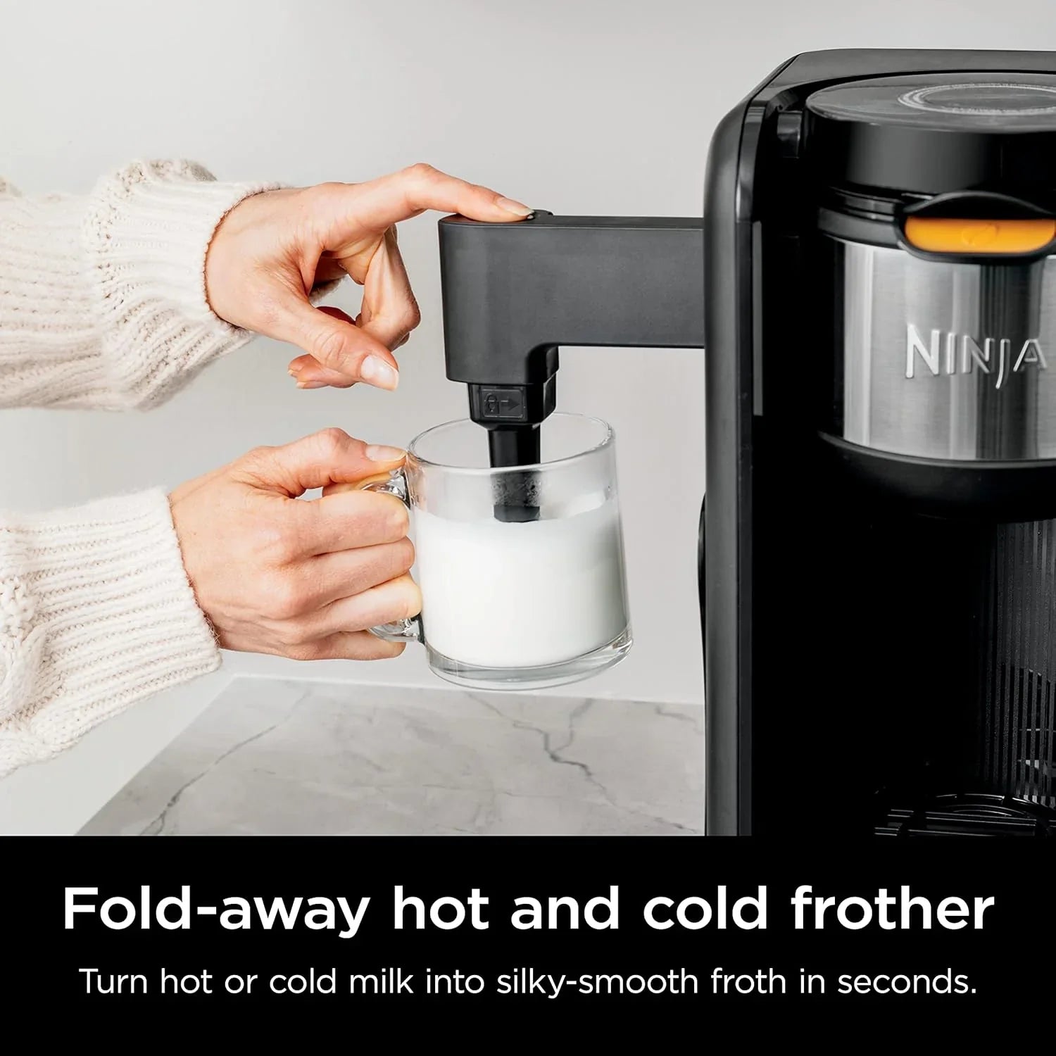 Système d'infusion chaud et froid Ninja, théière et cafetière avec Auto-iQ, thermos de 1,4 l et mousseur