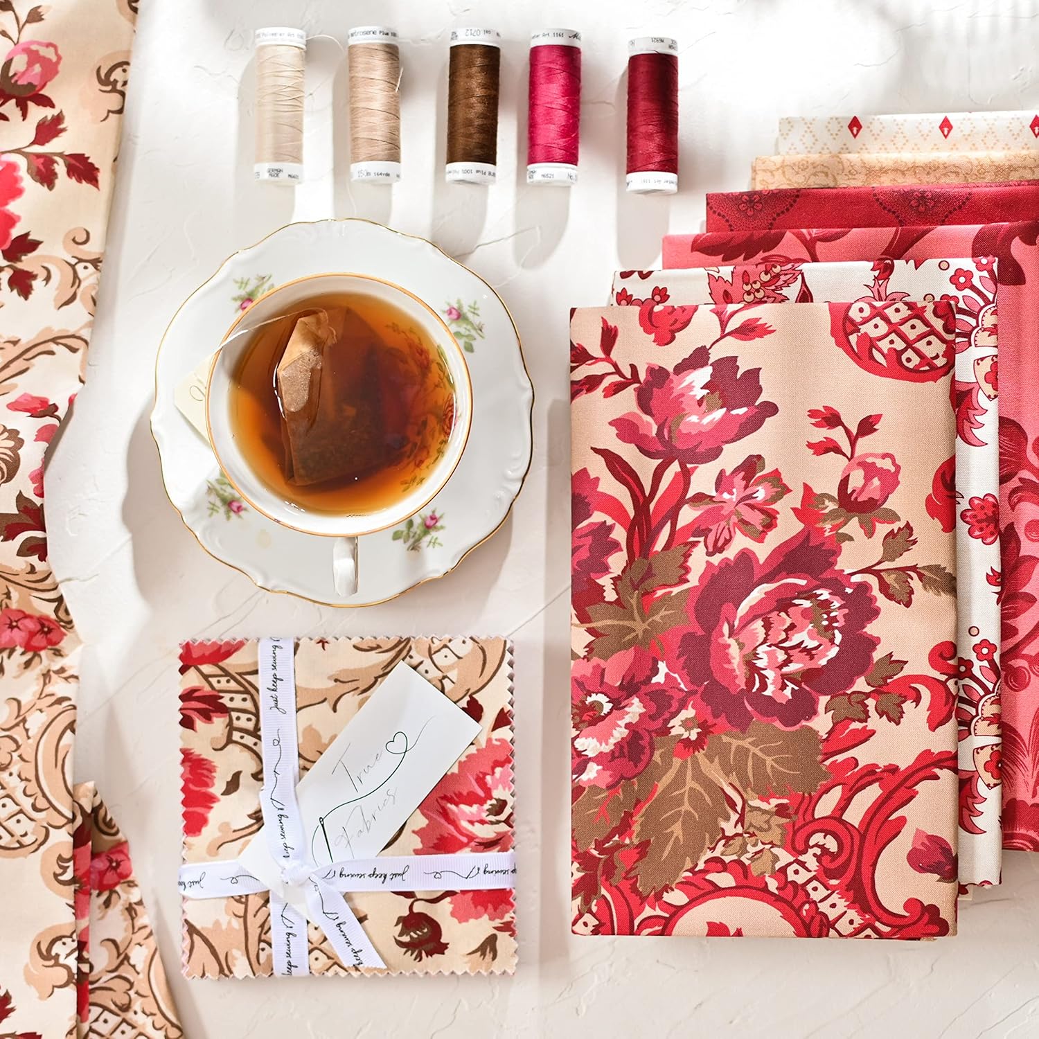 True Fabrics Tissu prédécoupé pour gâteau en couches carrés de 25,4 cm