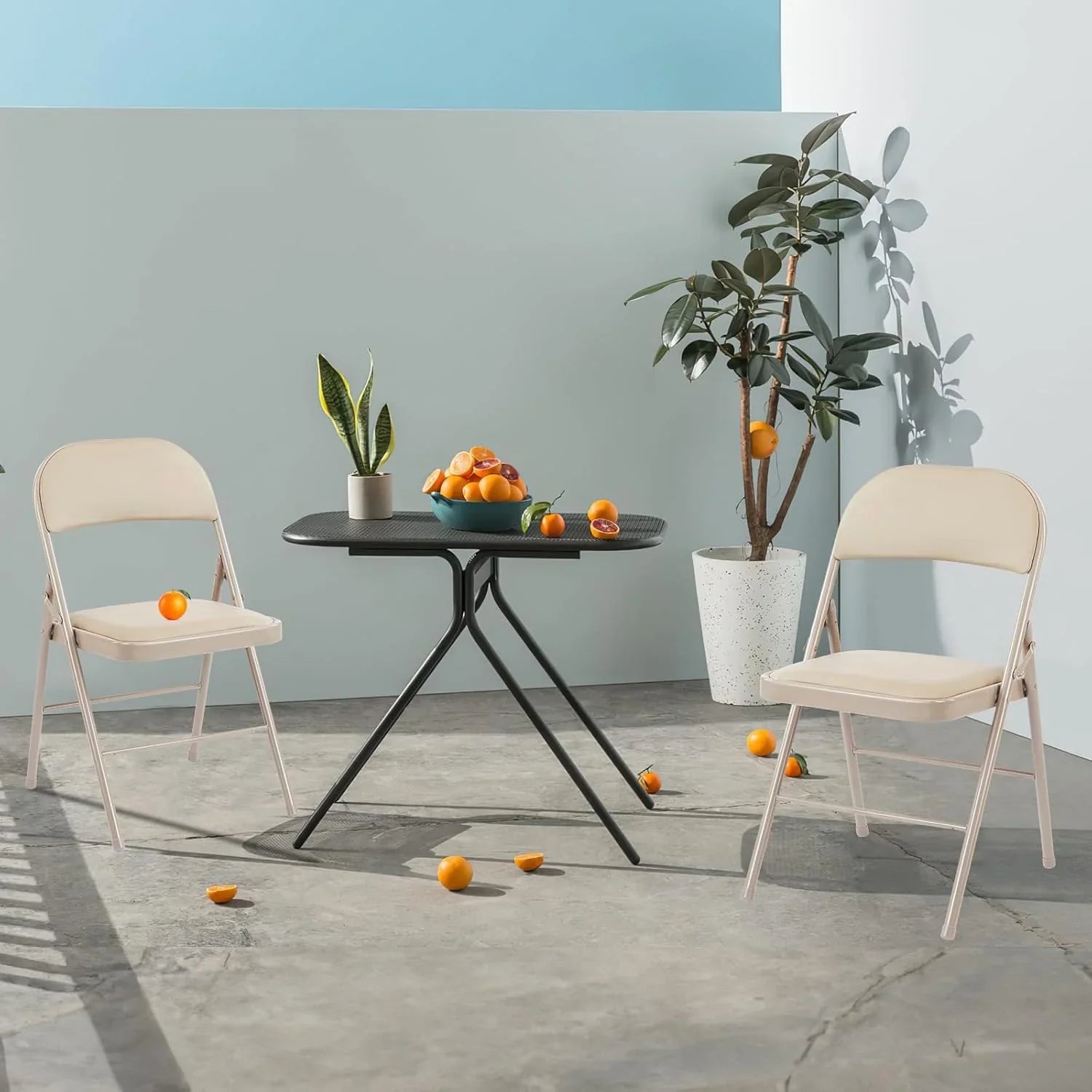 Lot de 12 chaises pliantes Sweetcrispy, rembourrées en cuir, robustes et pliables en métal.